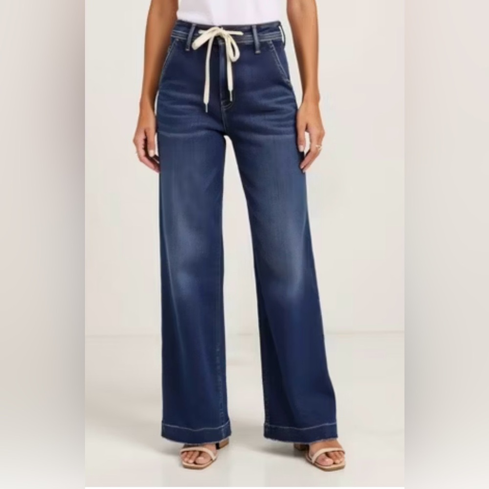 NWT Knit & Lounge Women’s Denim Jeans Wide Leg Drawstring size LARGE
